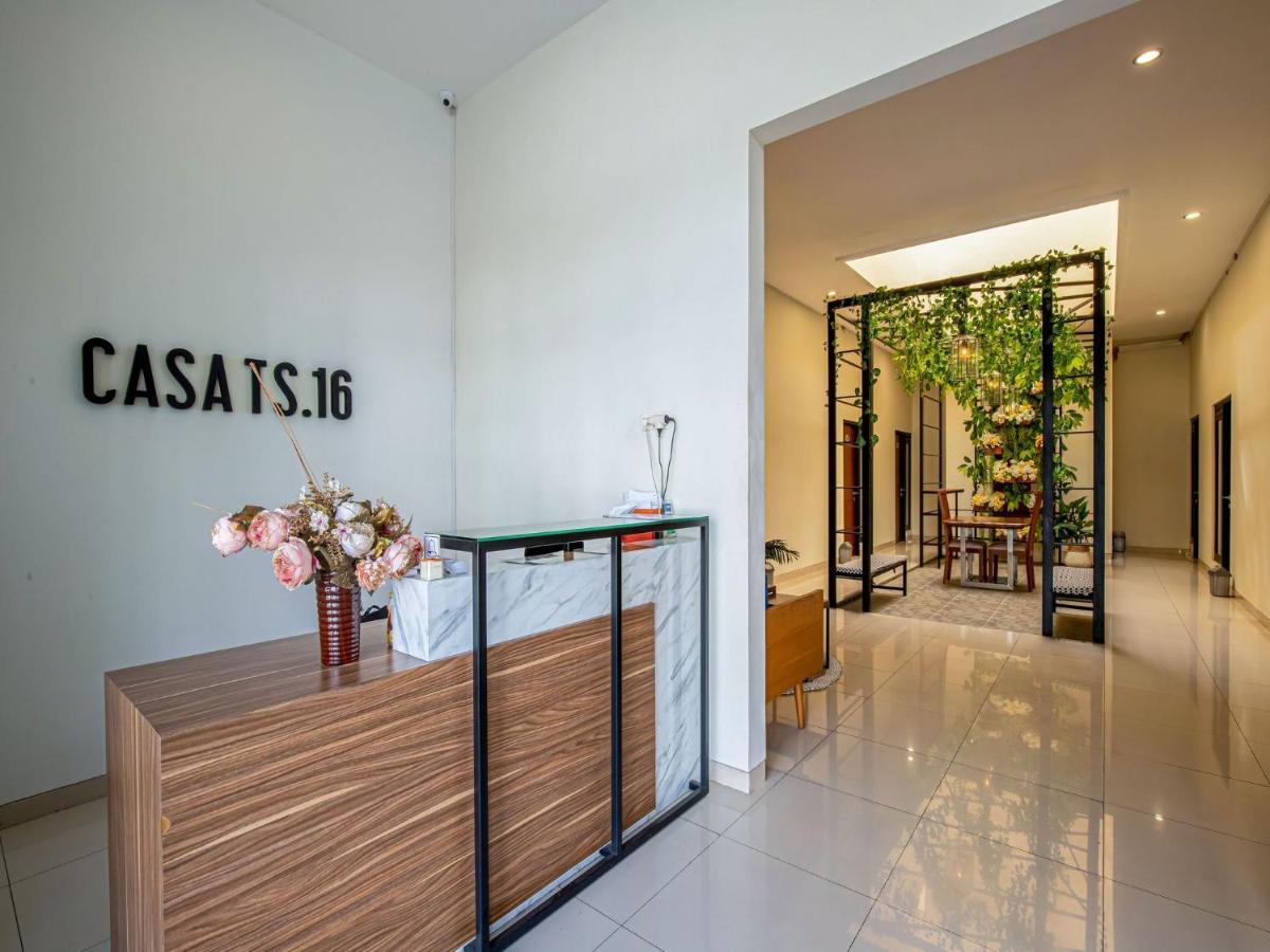 Casa Ts 16 Hotel Malang Exterior photo